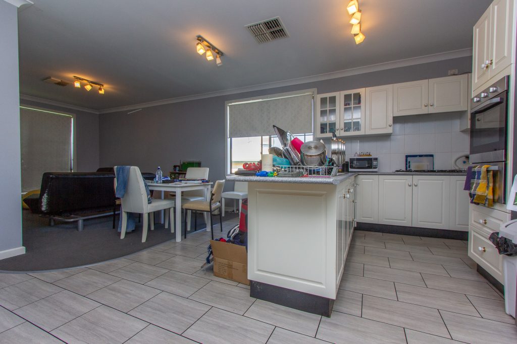 40 Frederica Street, Narrandera NSW 2700 - photo 3