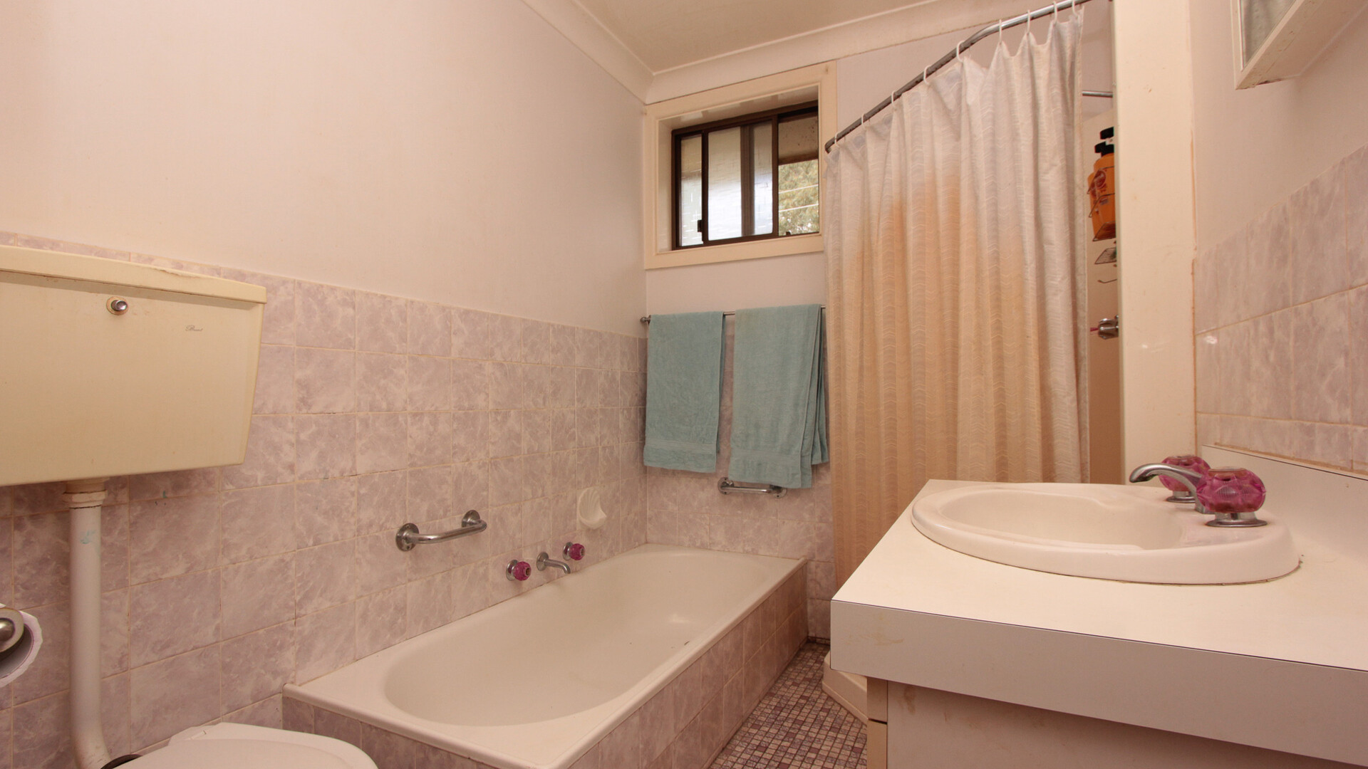 154A Larmer Street, Narrandera NSW 2700 - photo 16