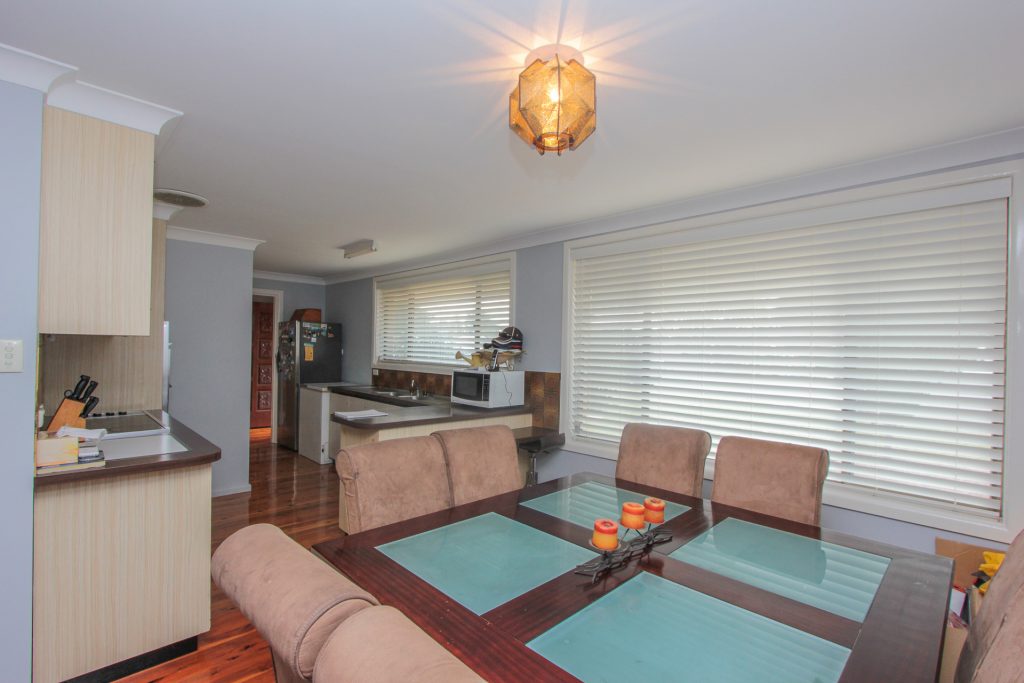 154A Larmer Street, Narrandera NSW 2700 - photo 3