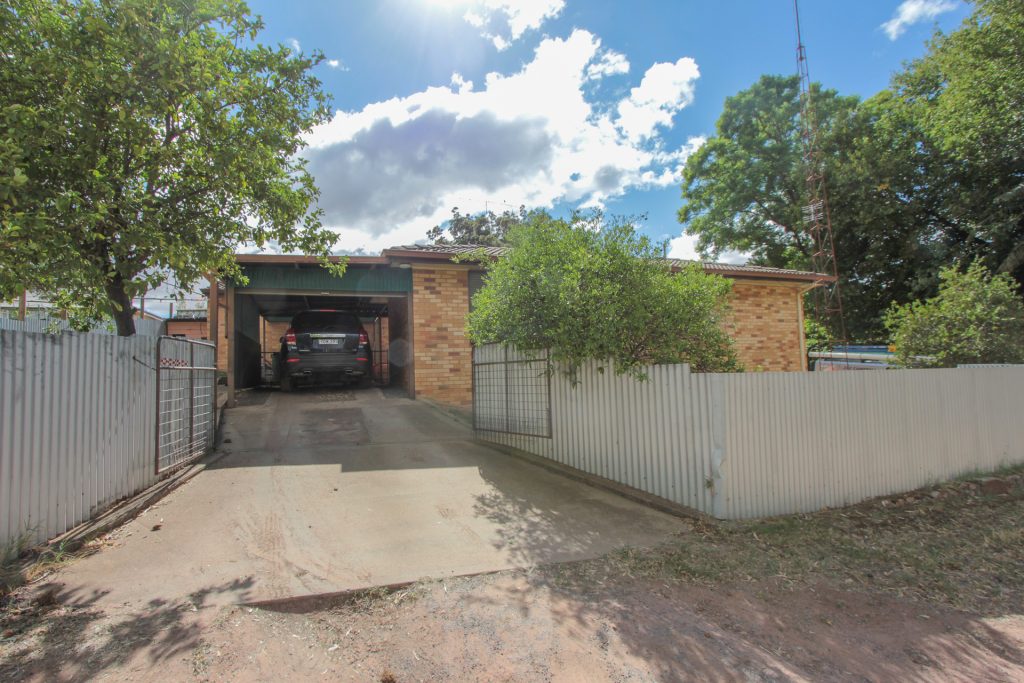 154A Larmer Street, Narrandera NSW 2700 - photo 22