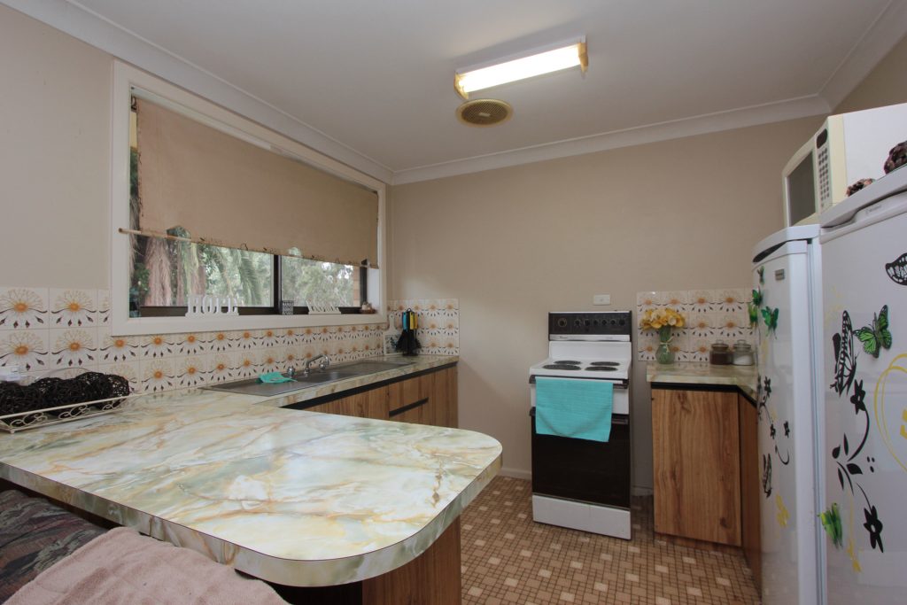 154A Larmer Street, Narrandera NSW 2700 - photo 4