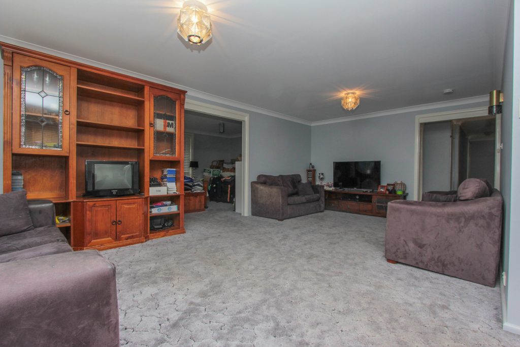 154A Larmer Street, Narrandera NSW 2700 - photo 5