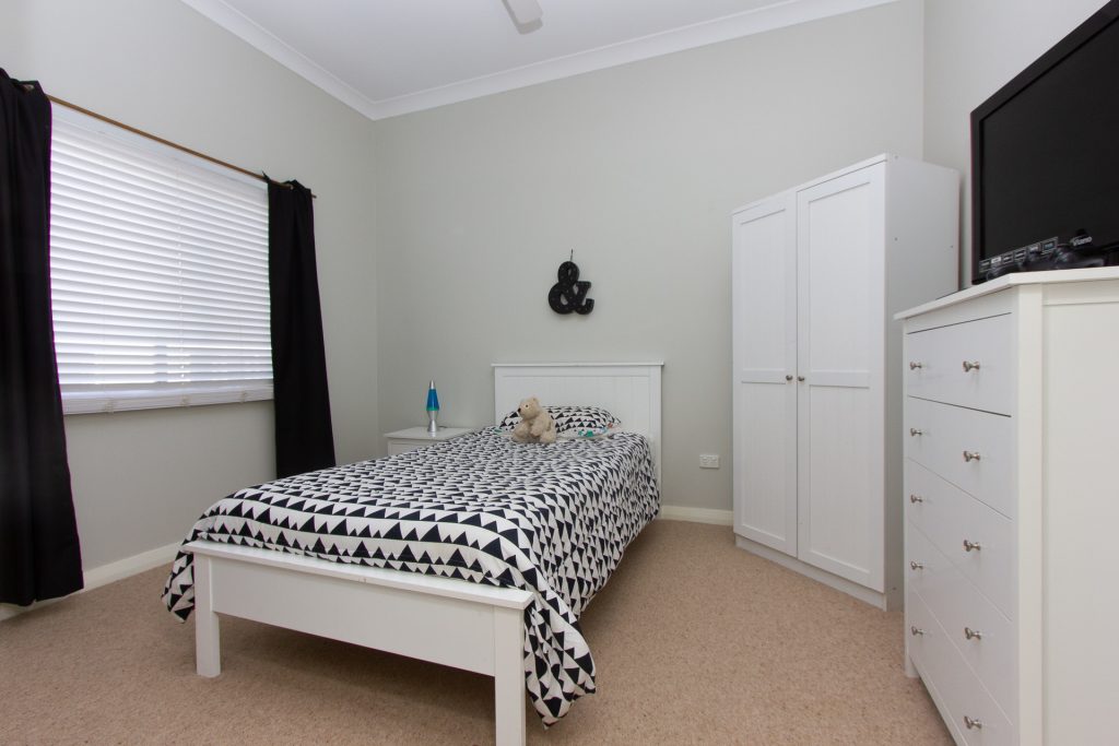 12 Willans Street, Narrandera NSW 2700 - photo 6