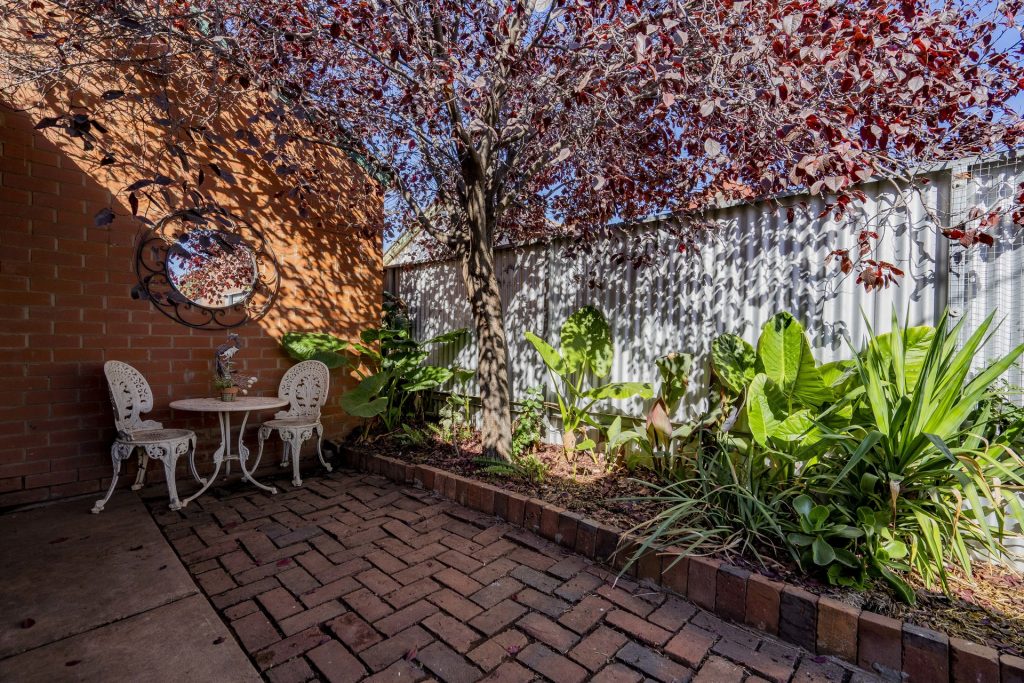 142 Aurora Street, Temora NSW 2666 - photo 15