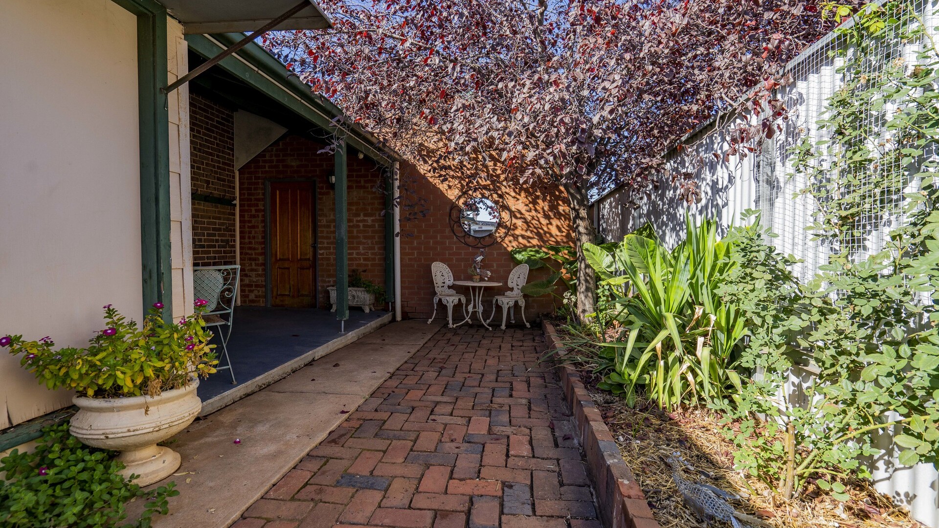 142 Aurora Street, Temora NSW 2666 - photo 16