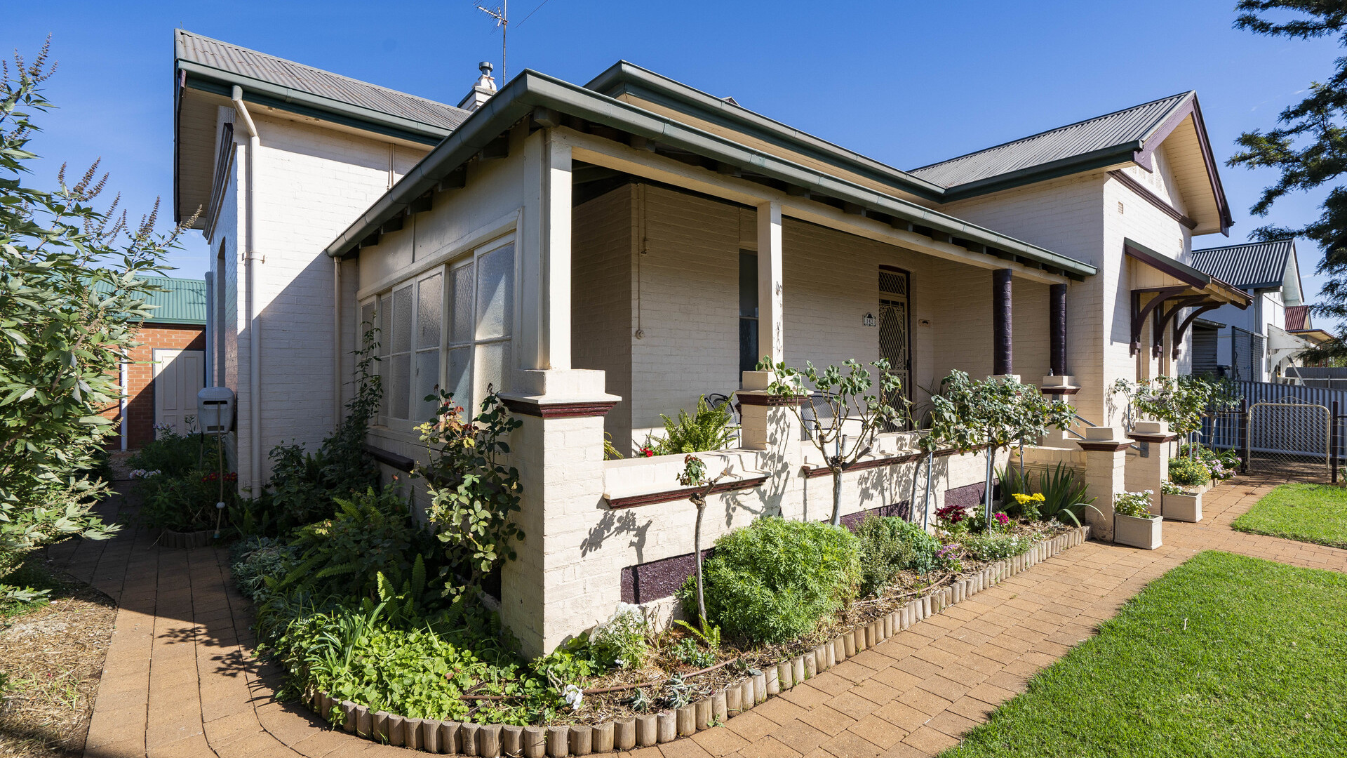 142 Aurora Street, Temora NSW 2666 - photo 21