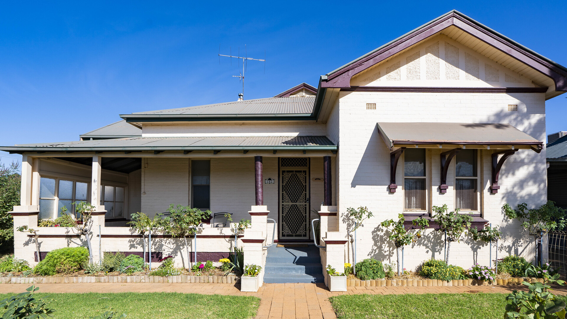 142 Aurora Street, Temora NSW 2666 - photo 22