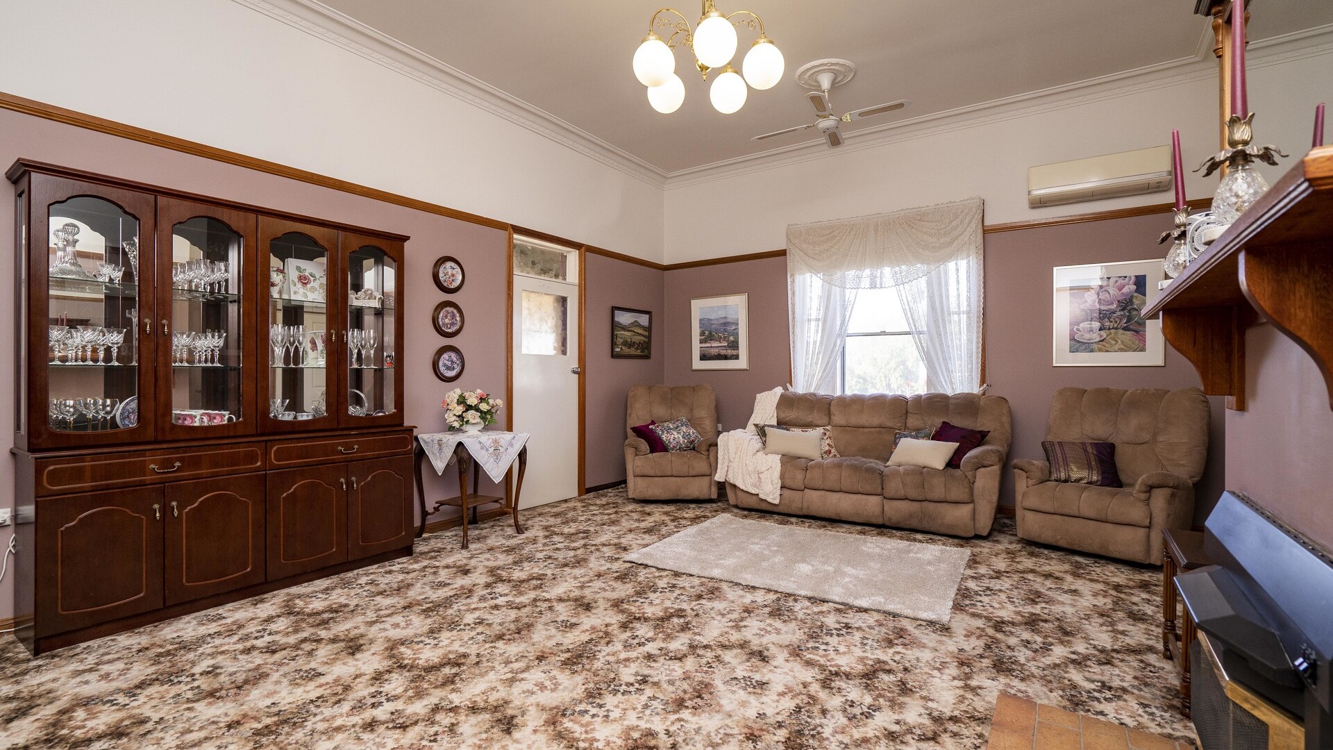 142 Aurora Street, Temora NSW 2666 - photo 10