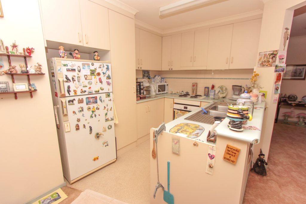 89 Larmer Street, Narrandera NSW 2700 - photo 3