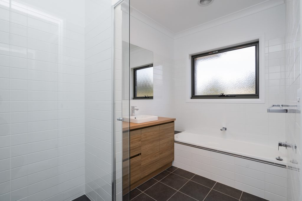20 Racecourse Road, Narrandera NSW 2700 - photo 12