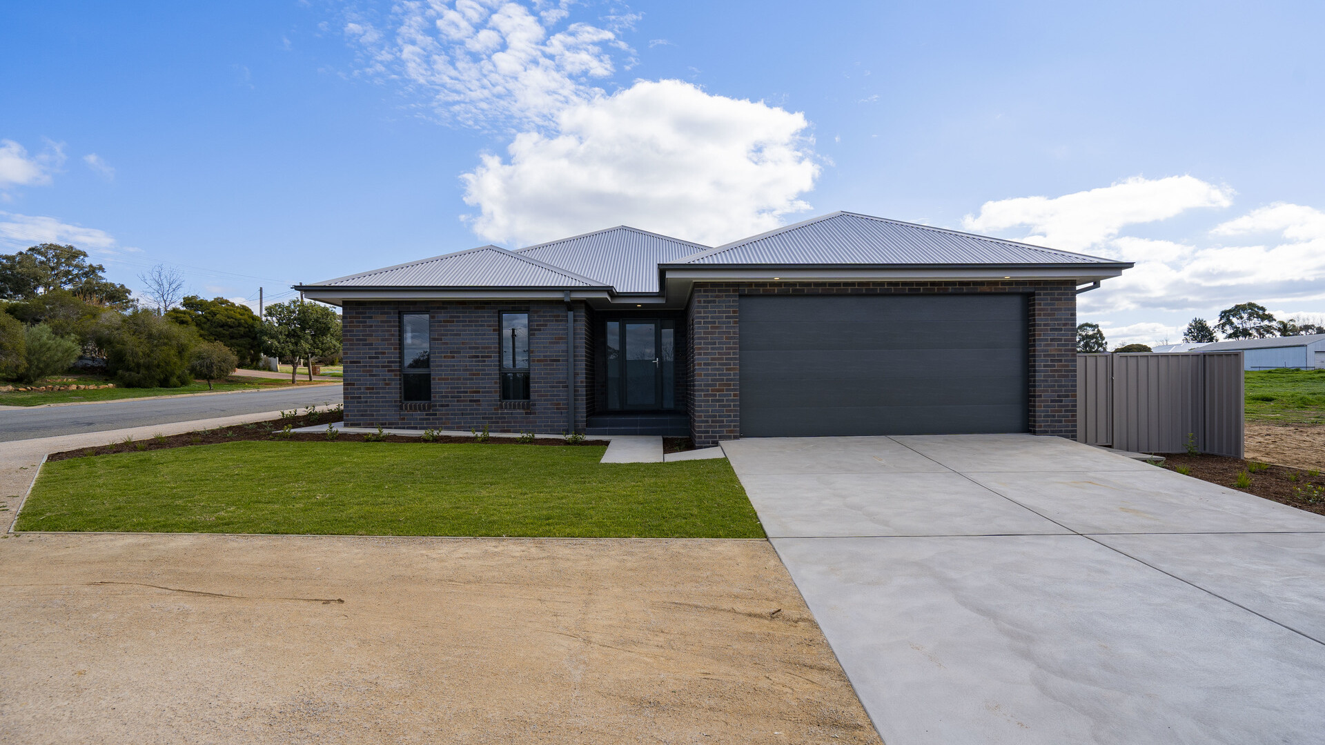 20 Racecourse Road, Narrandera NSW 2700 - photo 14