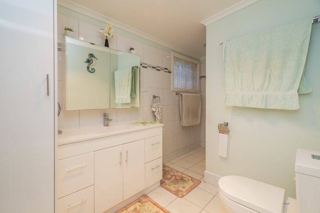 19 Dalgetty Street, Narrandera NSW 2700 - photo 13