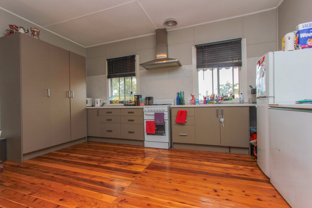 71 Melbourne Street, Narrandera NSW 2700 - photo 5