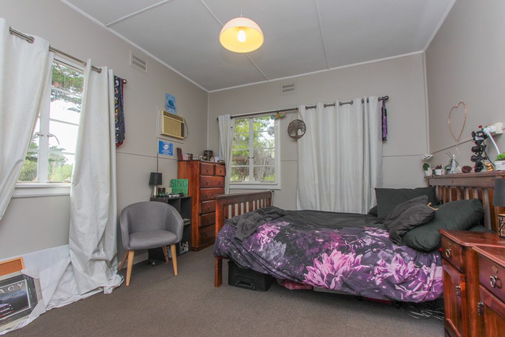 71 Melbourne Street, Narrandera NSW 2700 - photo 6