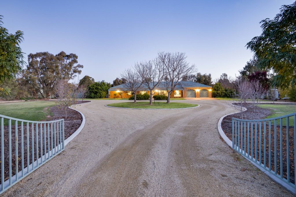 4 Garners Road, Narrandera NSW 2700 - McGrath Riverina