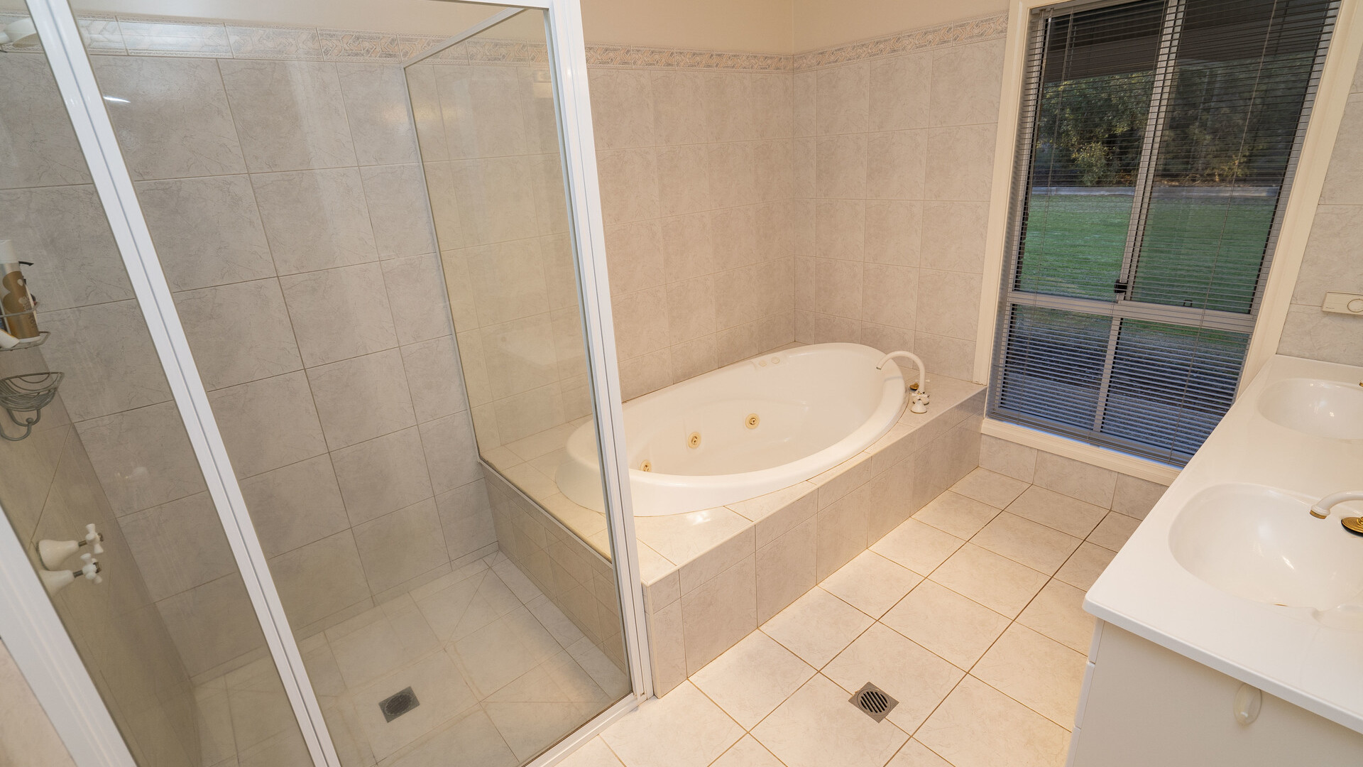 4 Garners Road, Narrandera NSW 2700 - photo 21