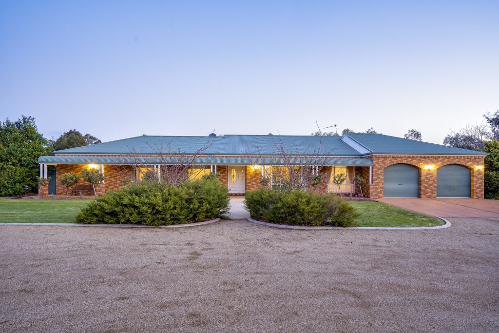 4 Garners Road, Narrandera NSW 2700 - photo 4