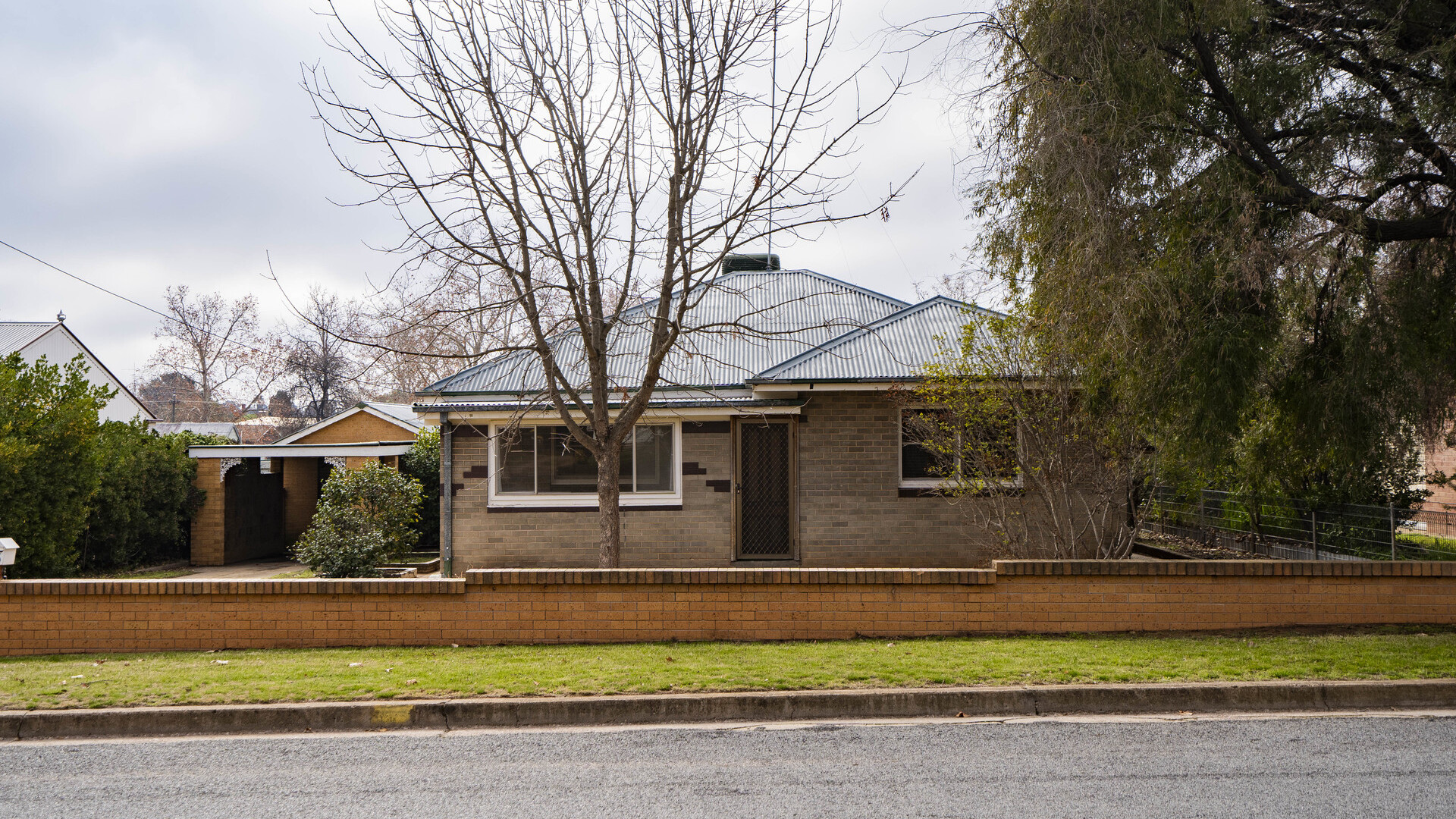 15 Larmer Street, Narrandera NSW 2700 - photo 13