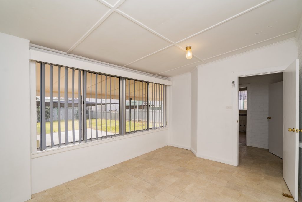 15 Larmer Street, Narrandera NSW 2700 - photo 5