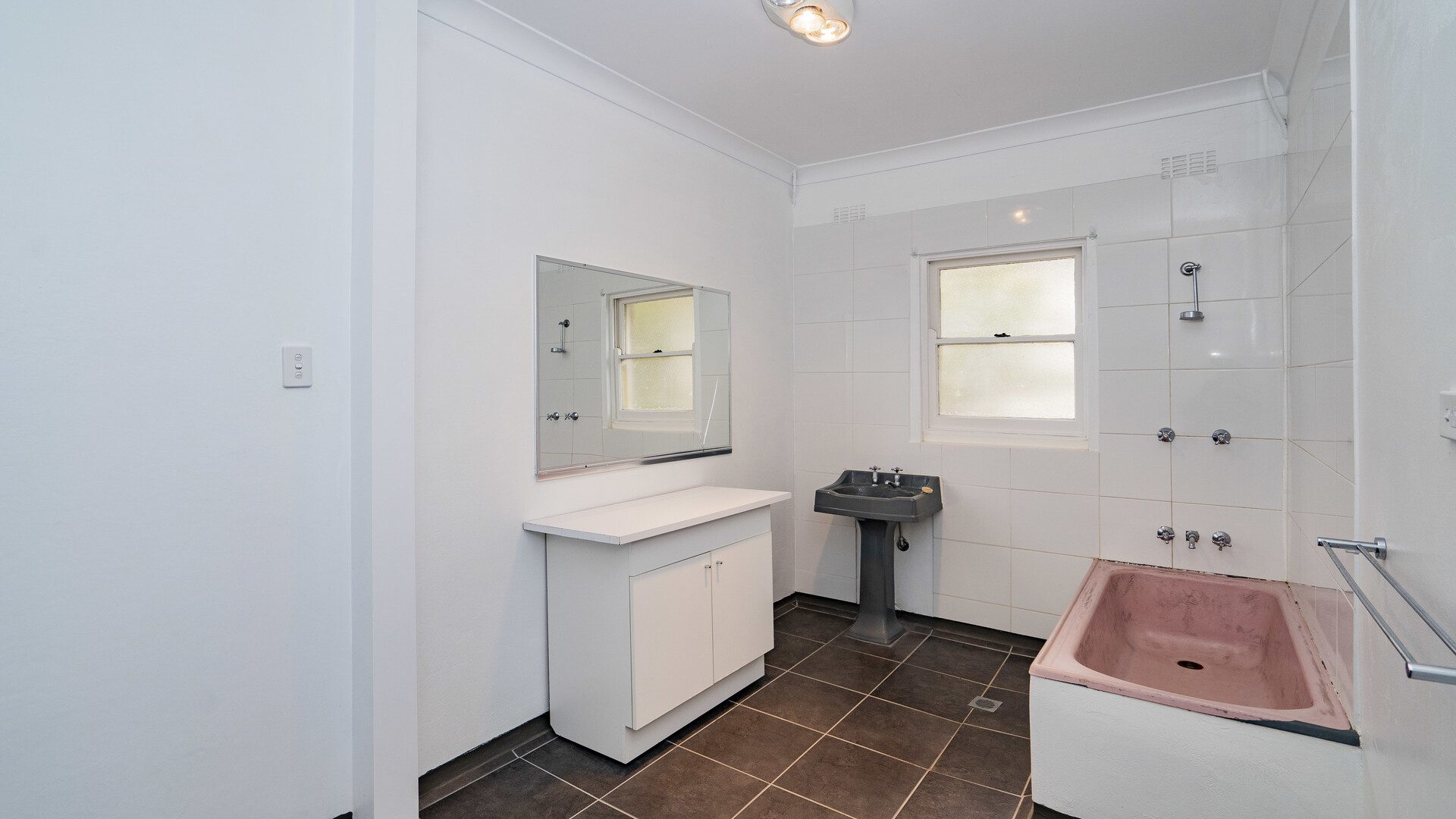 15 Larmer Street, Narrandera NSW 2700 - photo 8