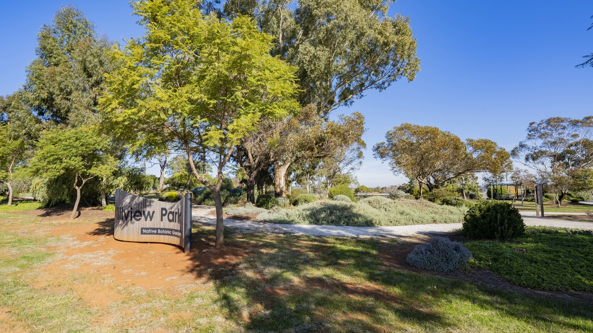77 Deutcher Street, Temora NSW 2666 - photo 24