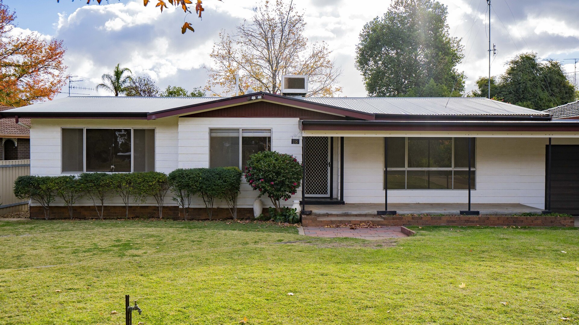 18 Broad Street, Narrandera NSW 2700 - photo 18