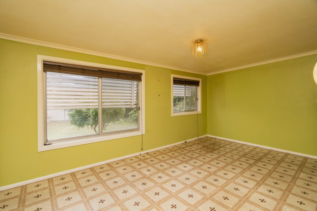 18 Broad Street, Narrandera NSW 2700 - photo 5