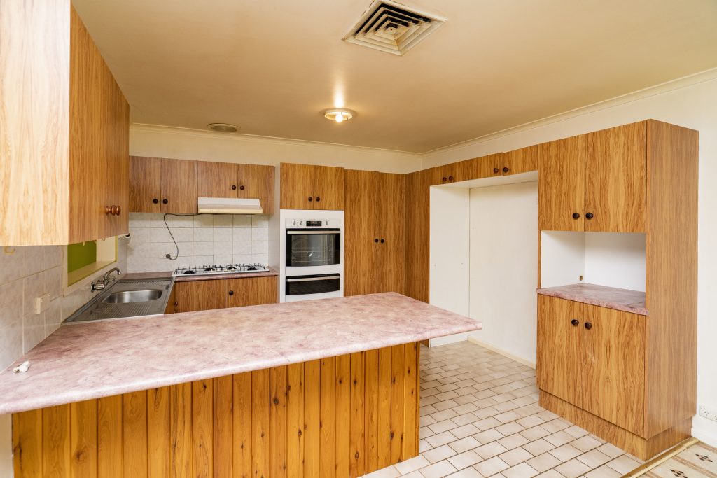 18 Broad Street, Narrandera NSW 2700 - photo 8