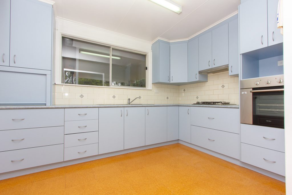 152 Larmer Street, Narrandera NSW 2700 - photo 7