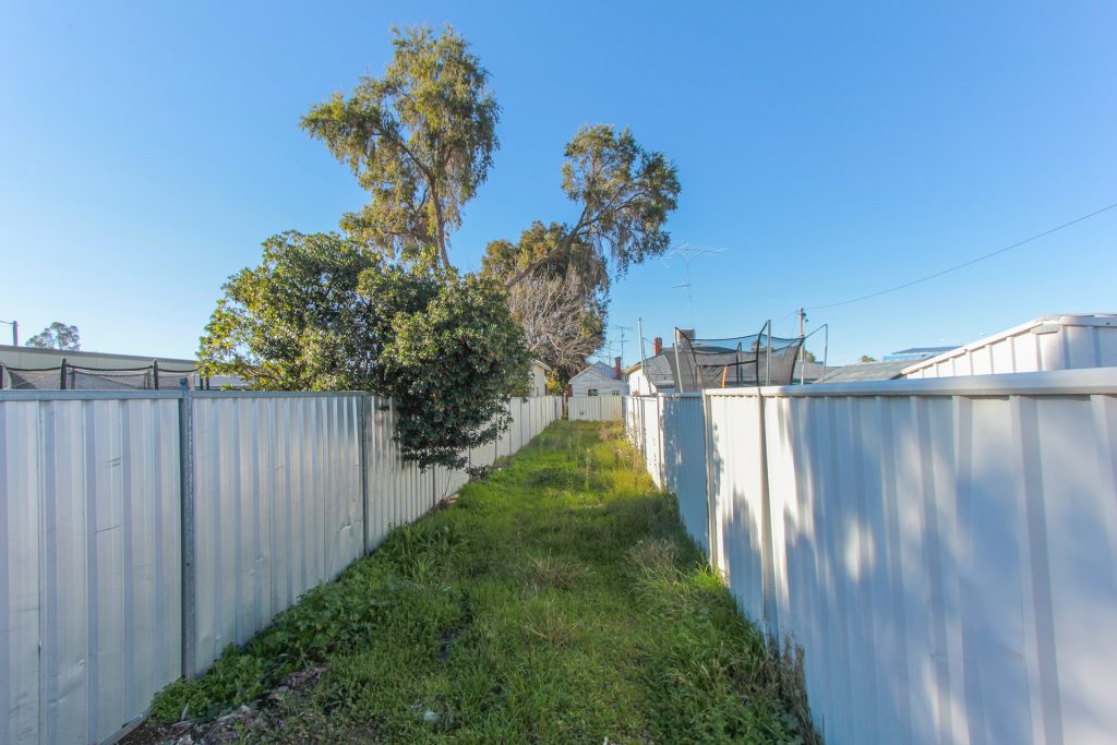 88 & 90 Kurrajong Avenue, Leeton NSW 2705 - photo 13