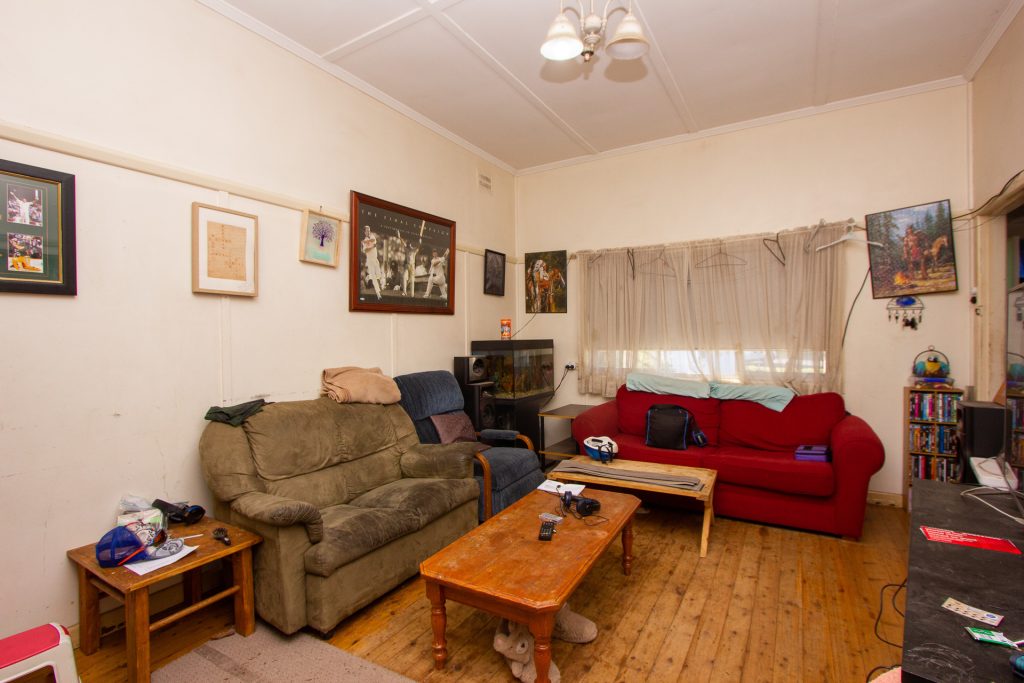 88 & 90 Kurrajong Avenue, Leeton NSW 2705 - photo 3