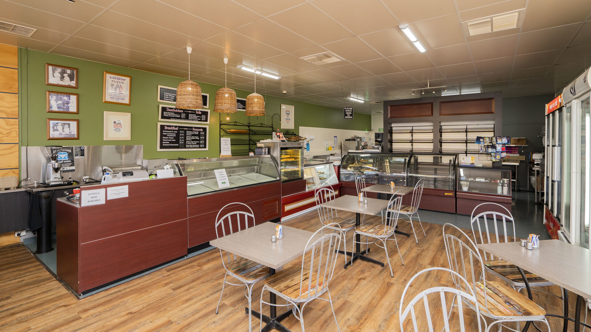 108 East Street, Narrandera NSW 2700 - photo 11