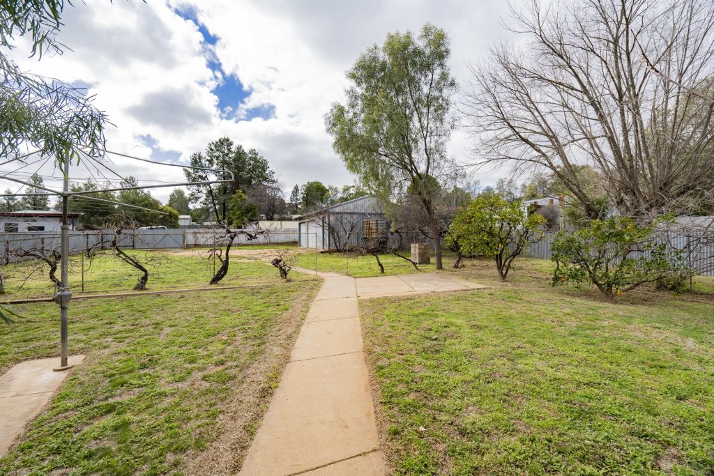 85 Douglas Street, Narrandera NSW 2700 - photo 12
