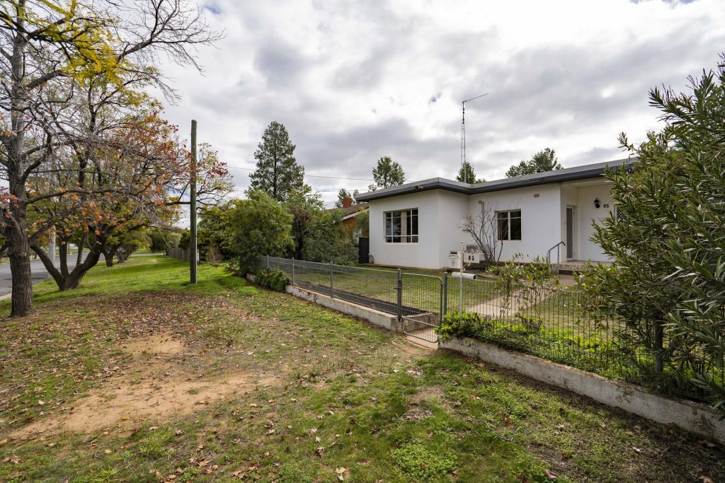 85 Douglas Street, Narrandera NSW 2700 - photo 14