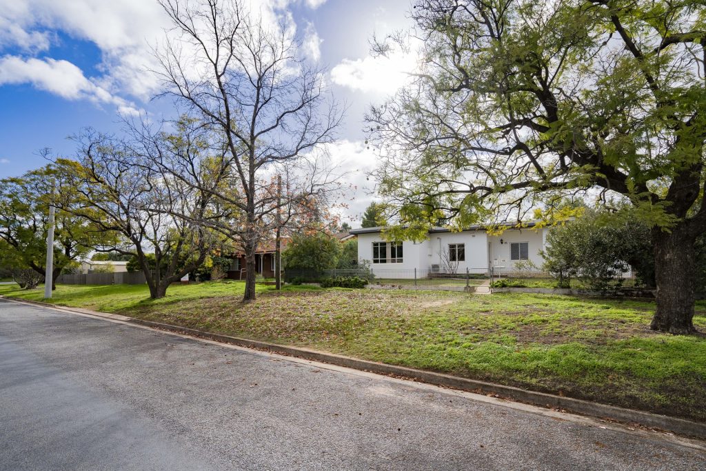 85 Douglas Street, Narrandera NSW 2700 - photo 25