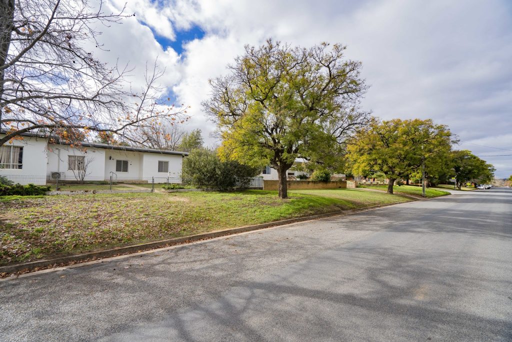 85 Douglas Street, Narrandera NSW 2700 - photo 31