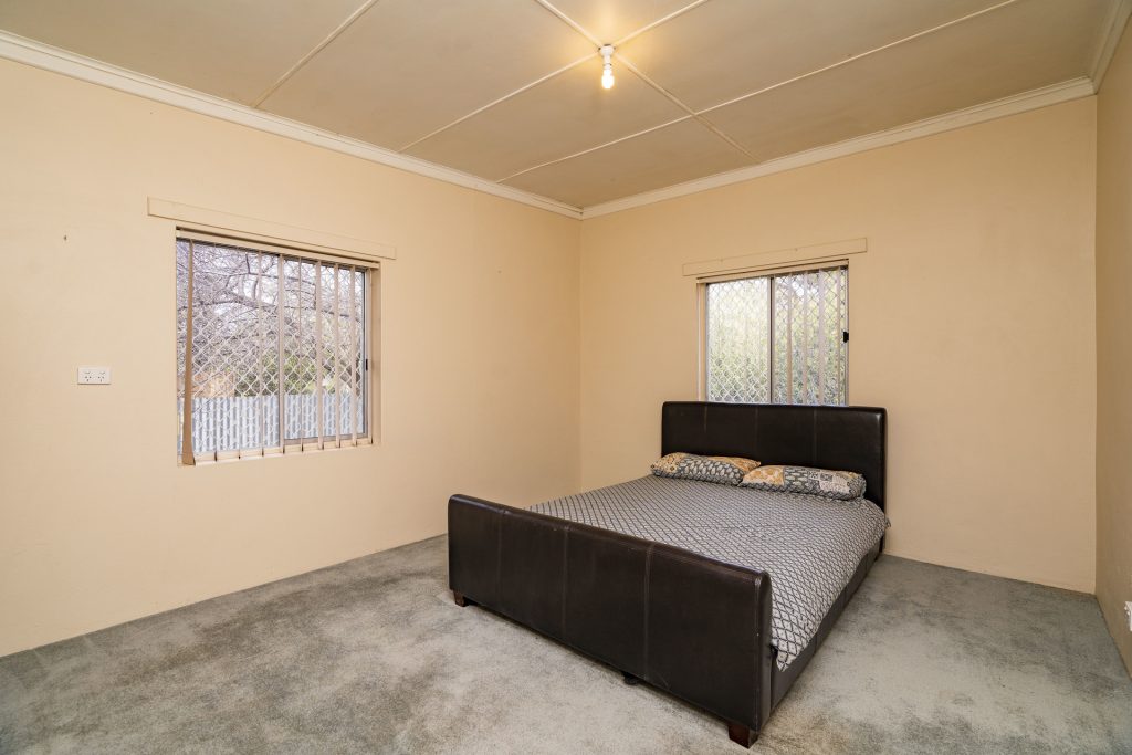 85 Douglas Street, Narrandera NSW 2700 - photo 6