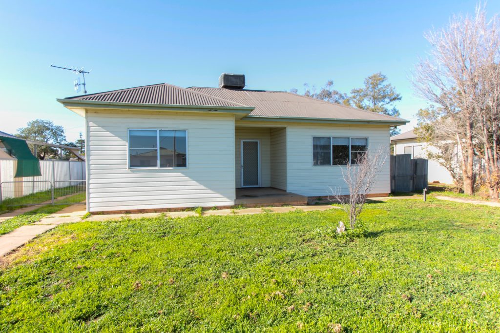 38 Progress Street, Yanco NSW 2703 - McGrath Riverina