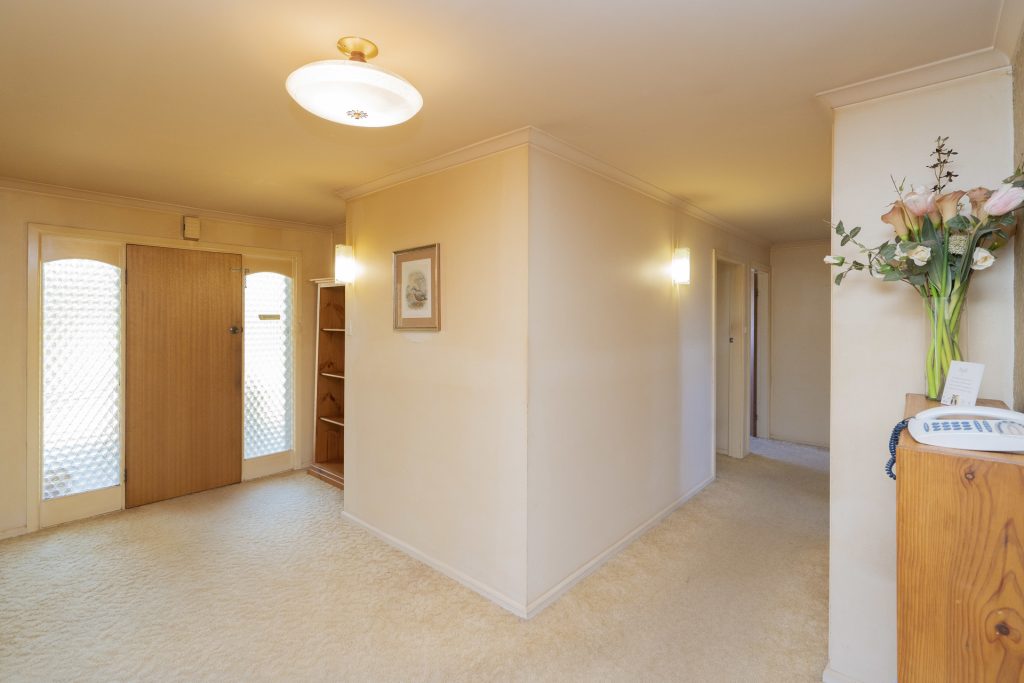 22 Broad Street, Narrandera NSW 2700 - photo 15