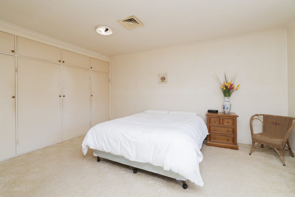 22 Broad Street, Narrandera NSW 2700 - photo 16