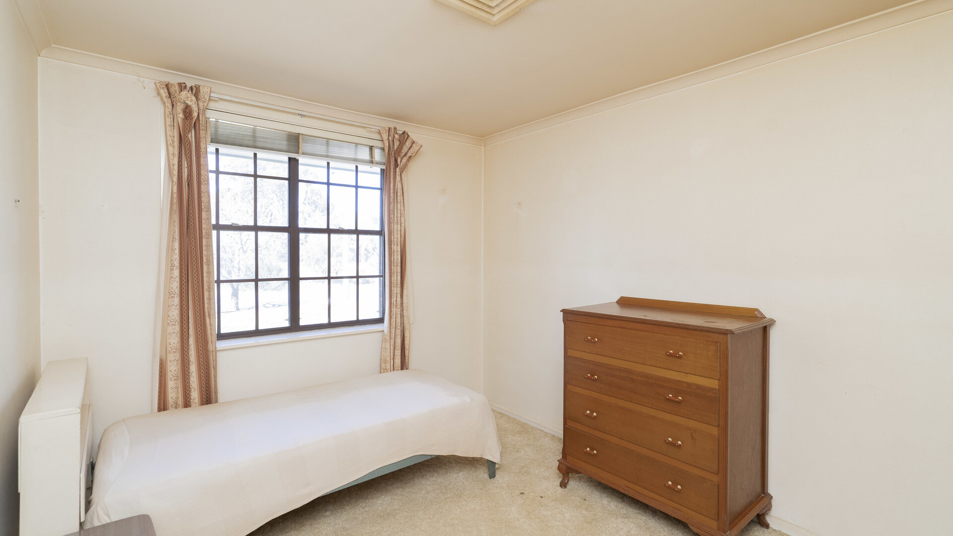 22 Broad Street, Narrandera NSW 2700 - photo 22