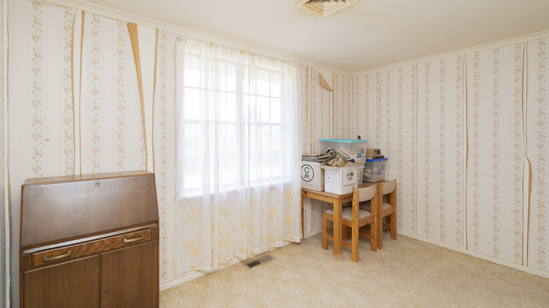 22 Broad Street, Narrandera NSW 2700 - photo 23