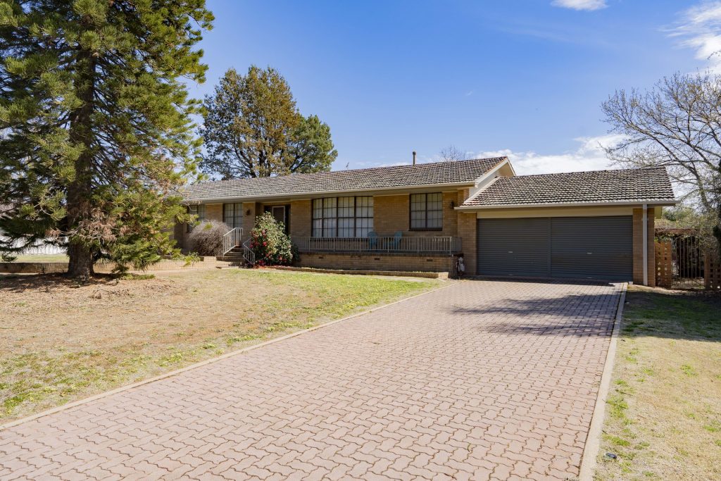 22 Broad Street, Narrandera NSW 2700 - photo 35