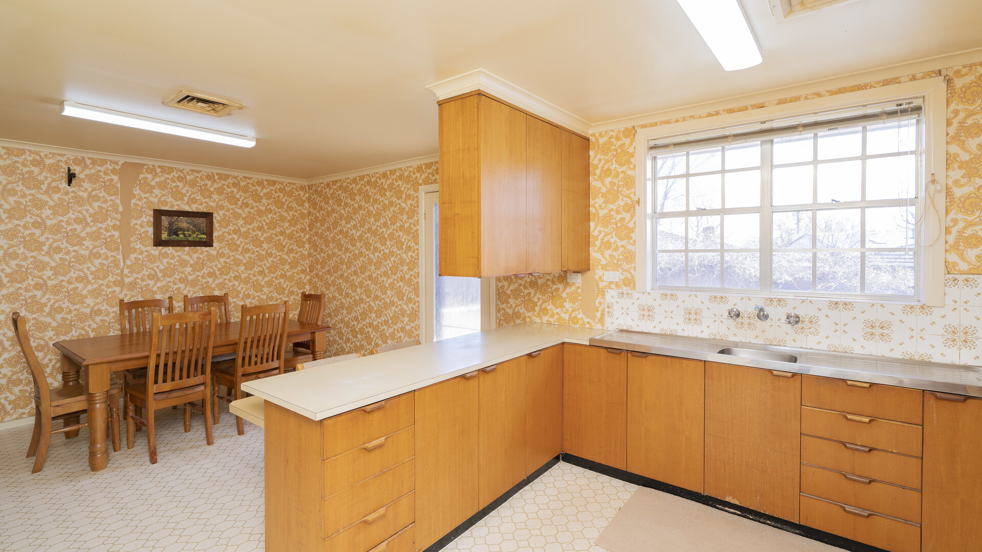22 Broad Street, Narrandera NSW 2700 - photo 5