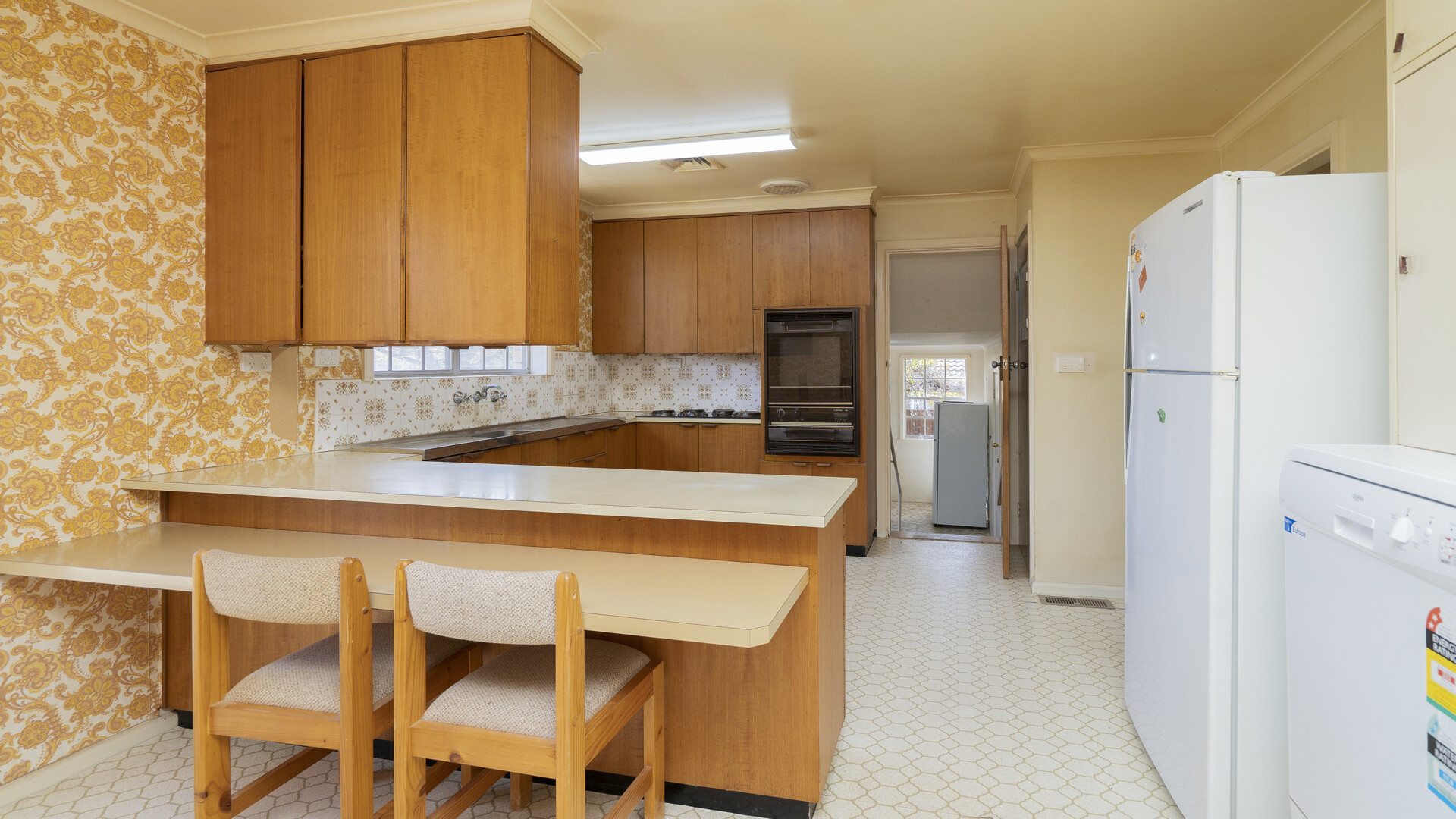 22 Broad Street, Narrandera NSW 2700 - photo 8