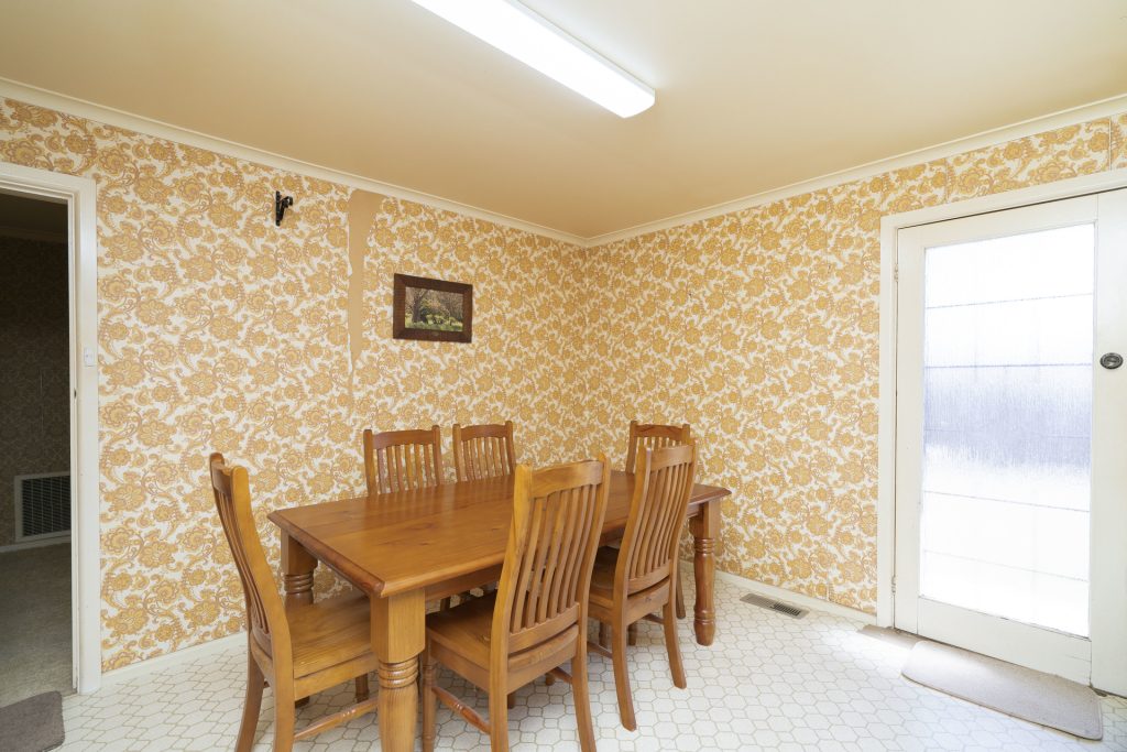 22 Broad Street, Narrandera NSW 2700 - photo 9