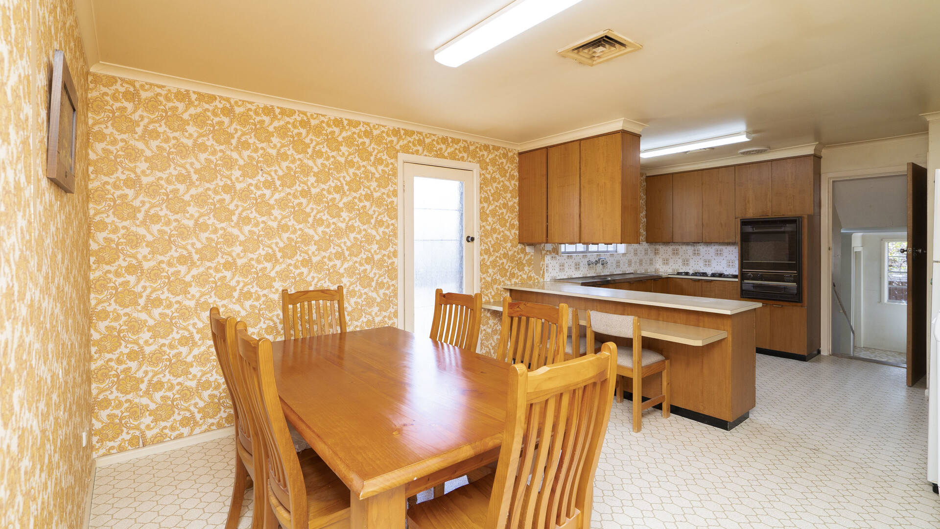 22 Broad Street, Narrandera NSW 2700 - photo 10