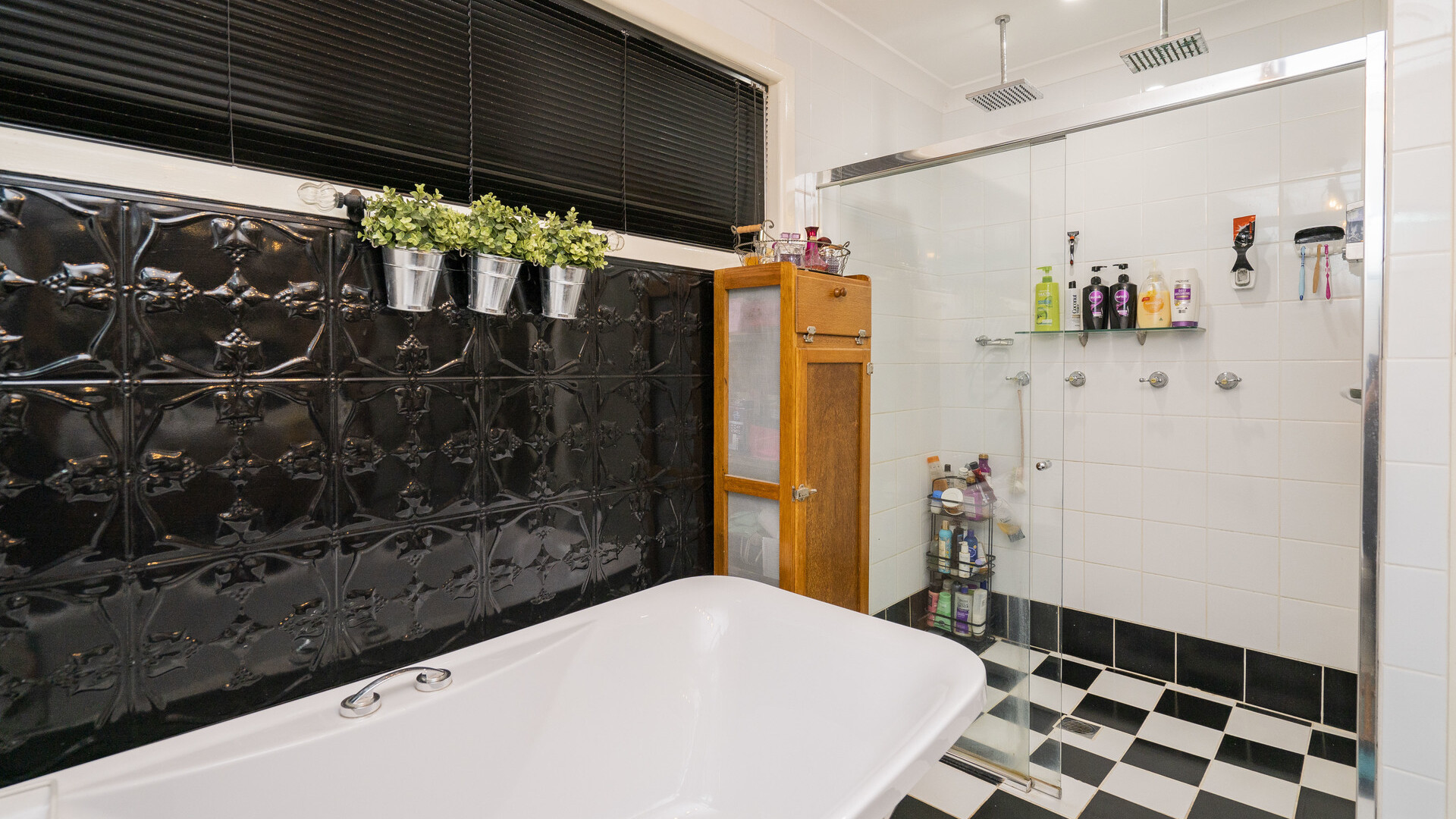 8 Whitton Street, Narrandera NSW 2700 - photo 16