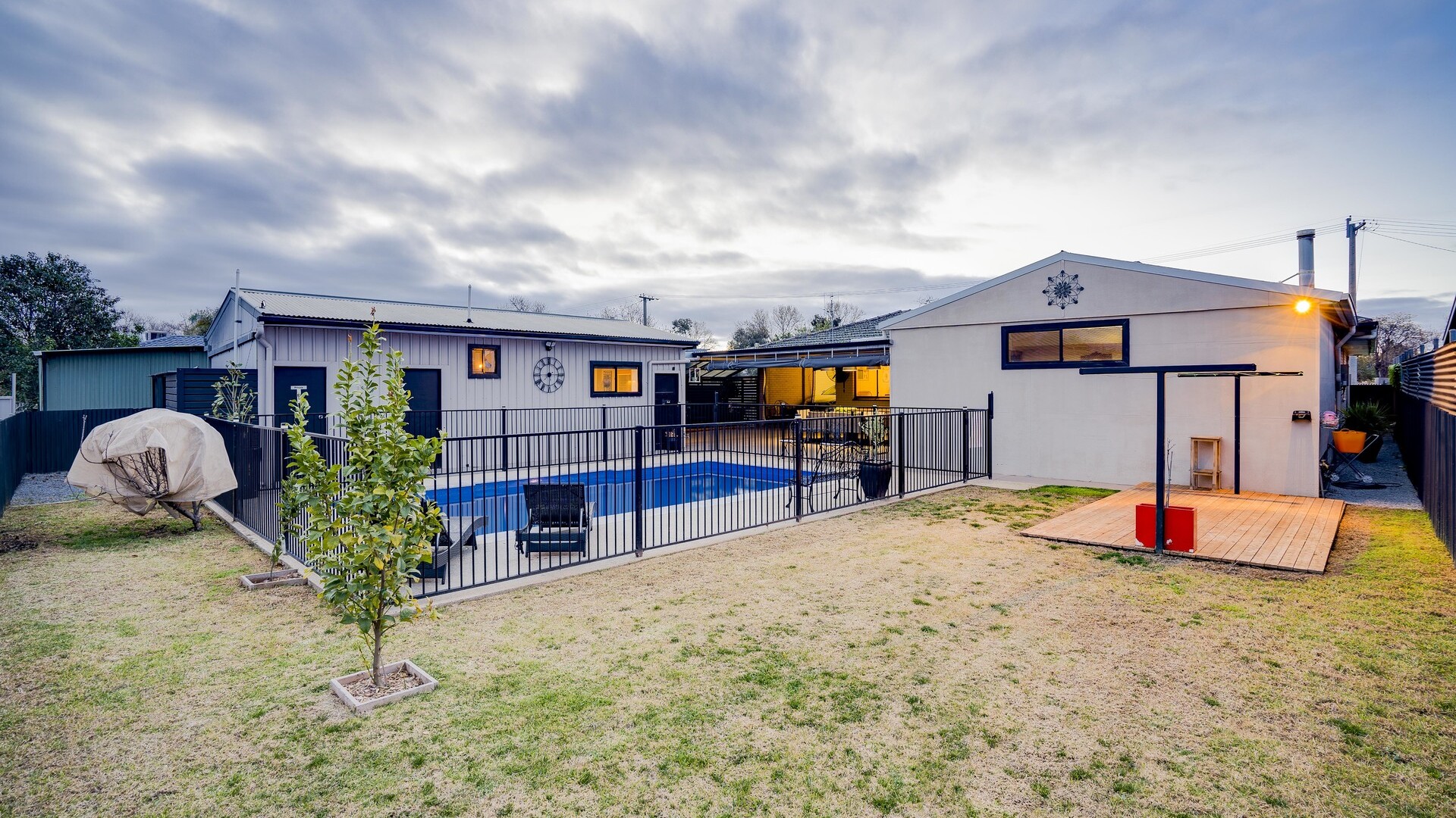 8 Whitton Street, Narrandera NSW 2700 - photo 5