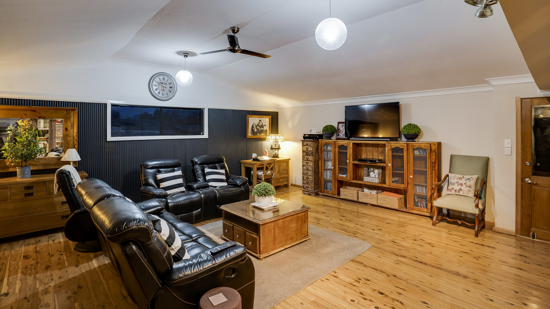 8 Whitton Street, Narrandera NSW 2700 - photo 7
